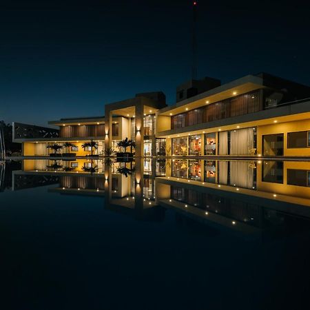 Hotel Club Heaven Palanpur Esterno foto