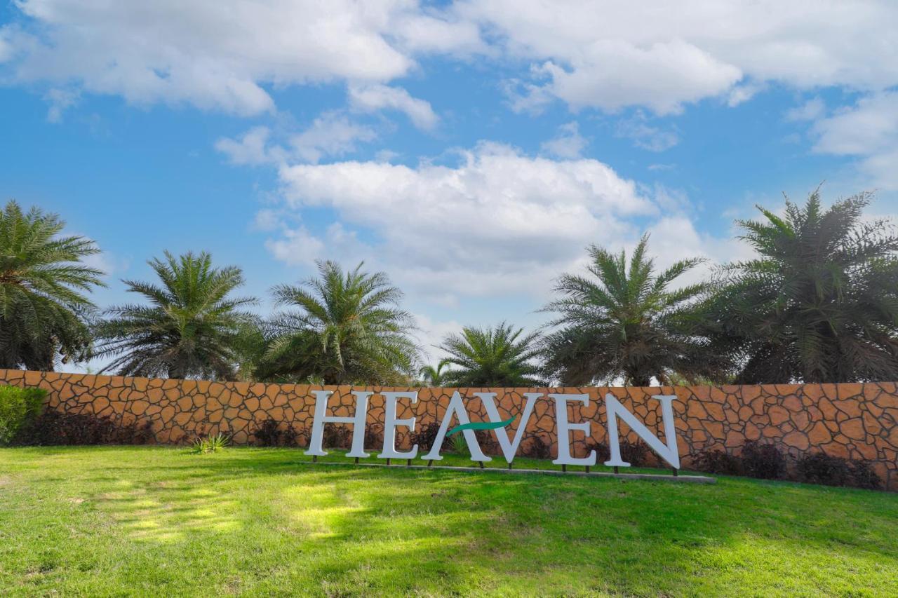Hotel Club Heaven Palanpur Esterno foto